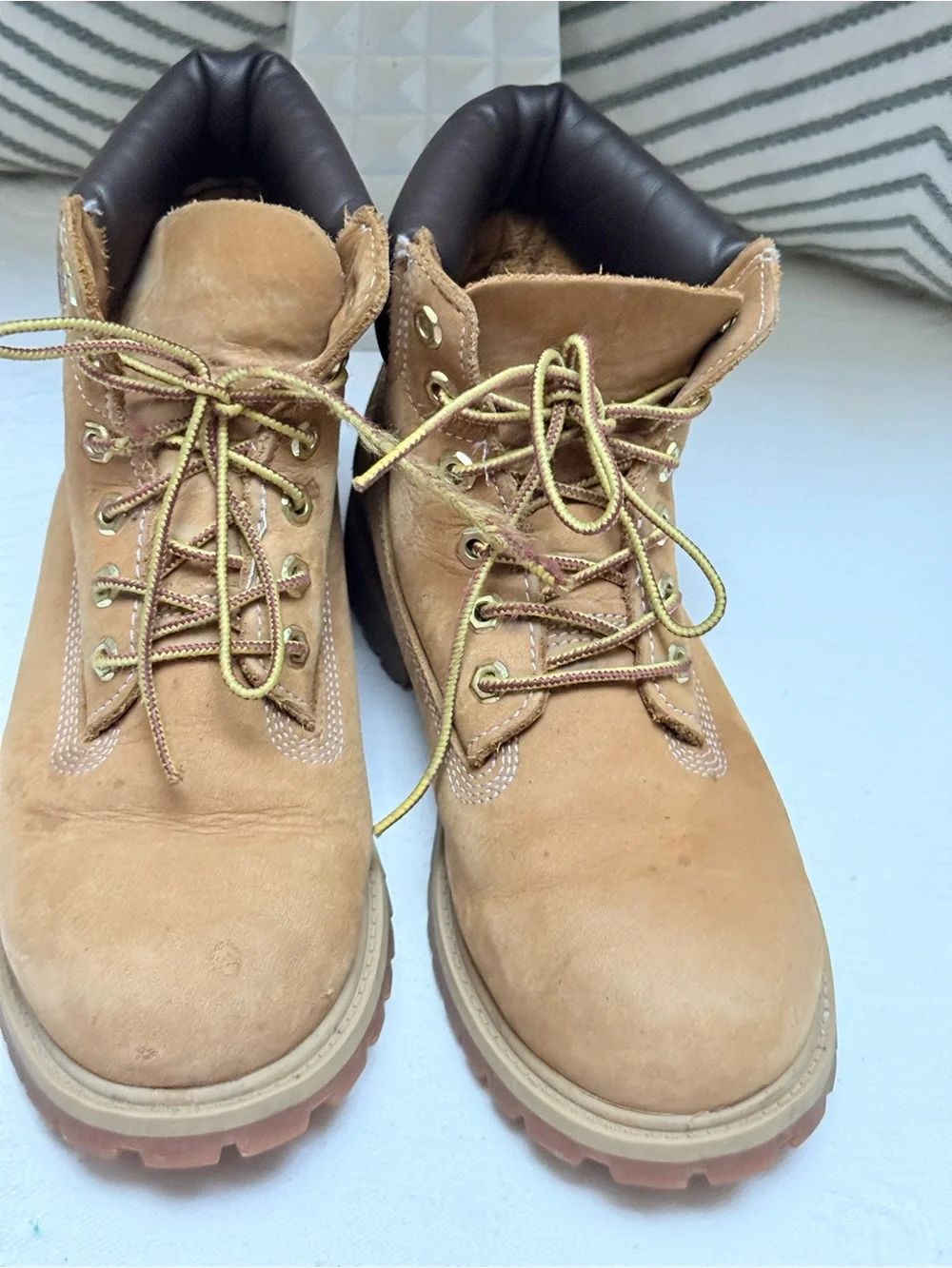 Timberland Wheat/Tan Kids' Lace-Up Work Boots with Dark Collar